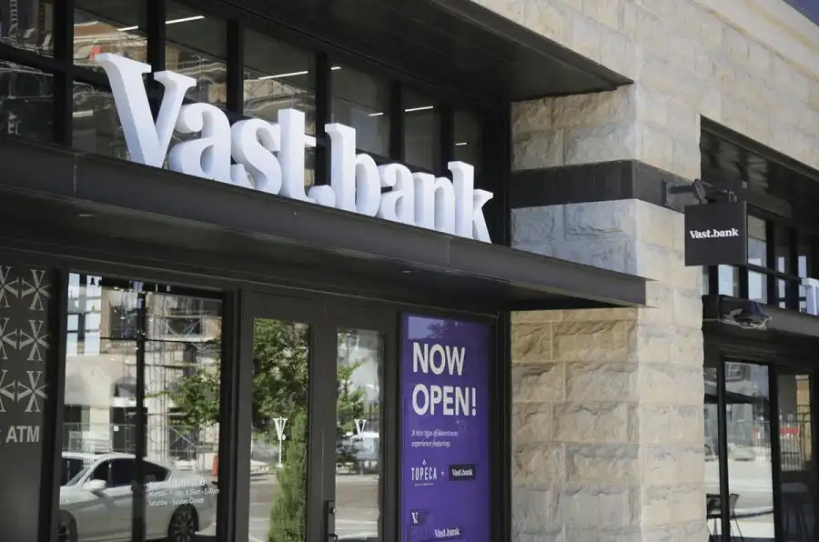 vast bank home